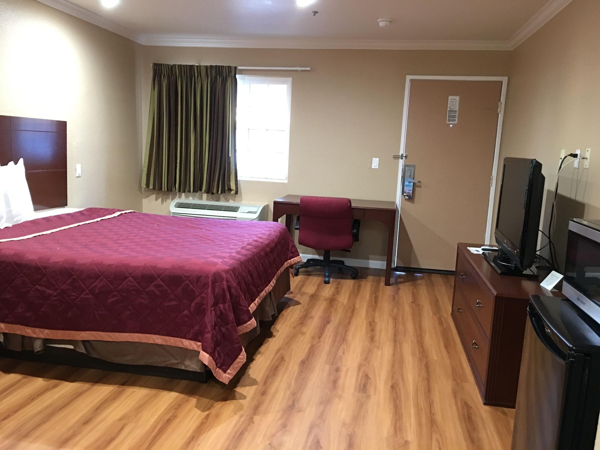 ทราเวลลอดจ์ บาย วินด์แฮม ออนแทริโอ Motel ออนตาริโอ ภายนอก รูปภาพ
