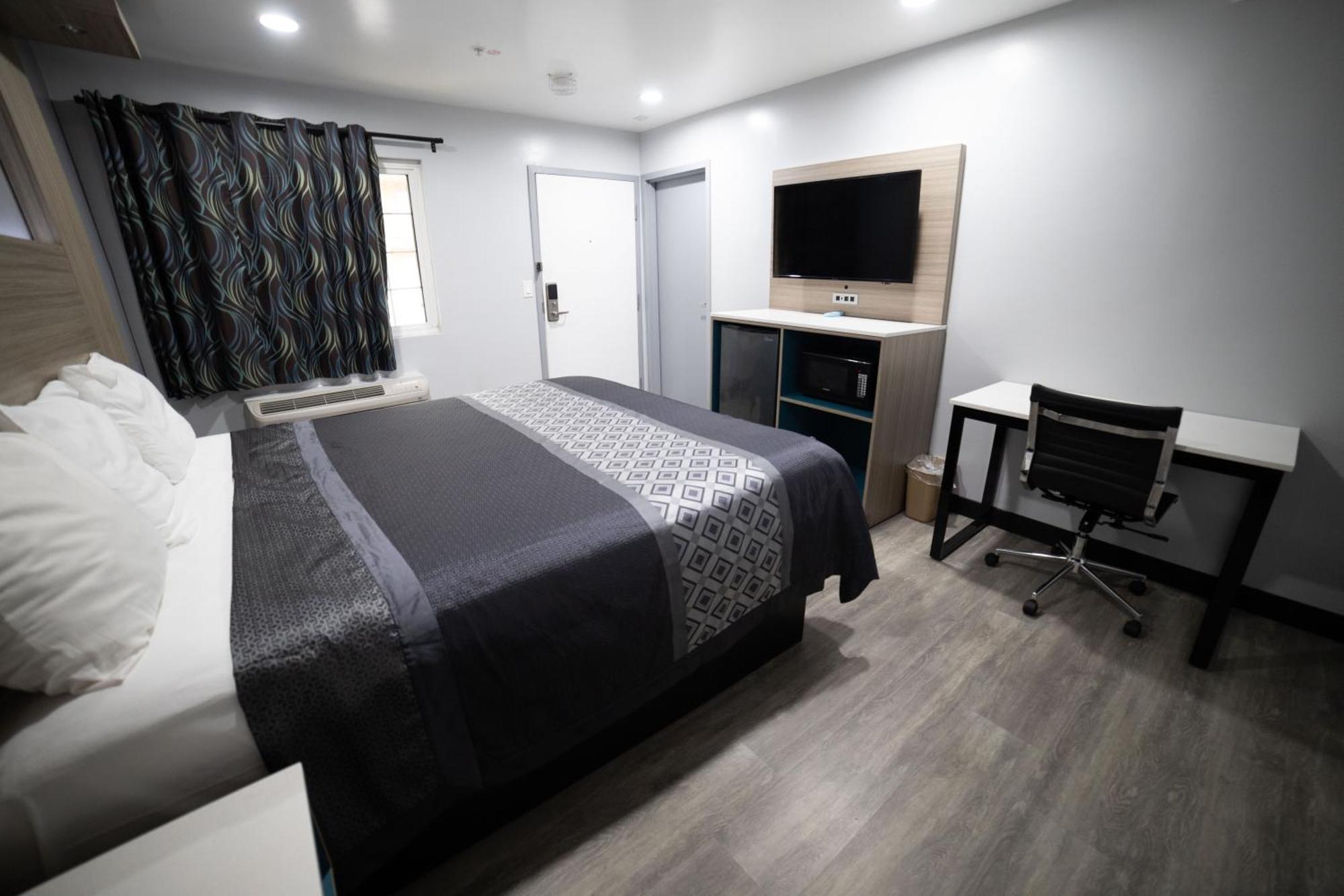 ทราเวลลอดจ์ บาย วินด์แฮม ออนแทริโอ Motel ออนตาริโอ ภายนอก รูปภาพ