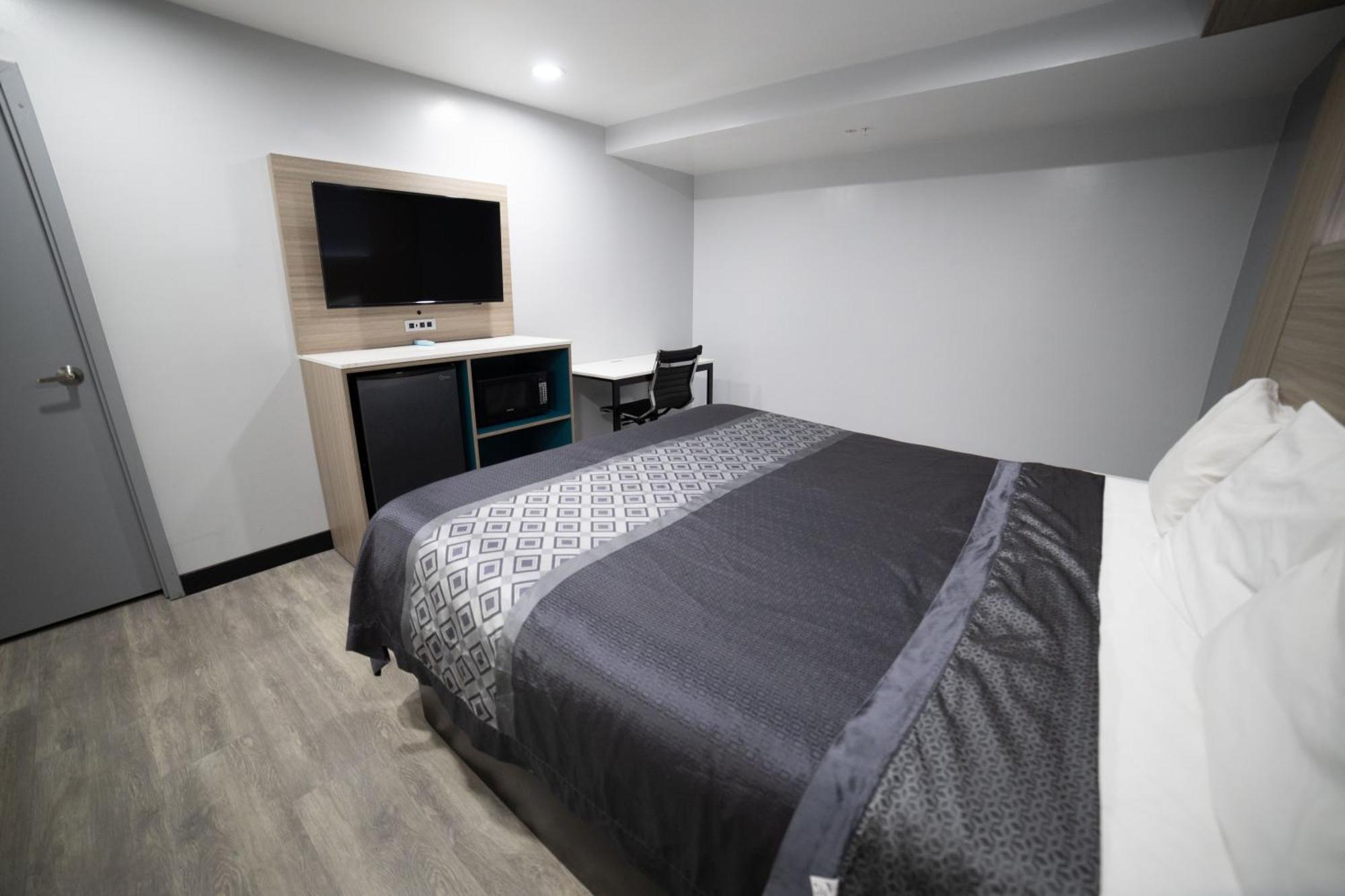 ทราเวลลอดจ์ บาย วินด์แฮม ออนแทริโอ Motel ออนตาริโอ ภายนอก รูปภาพ